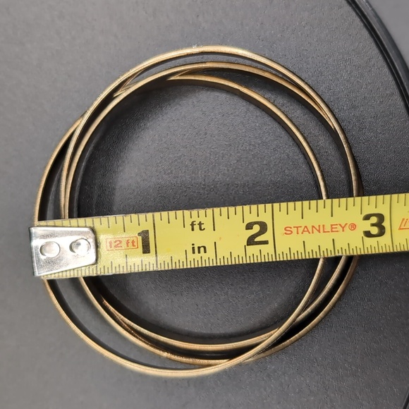 Gold Toned Glitter Design Interlocking Bracelets - Picture 7 of 7